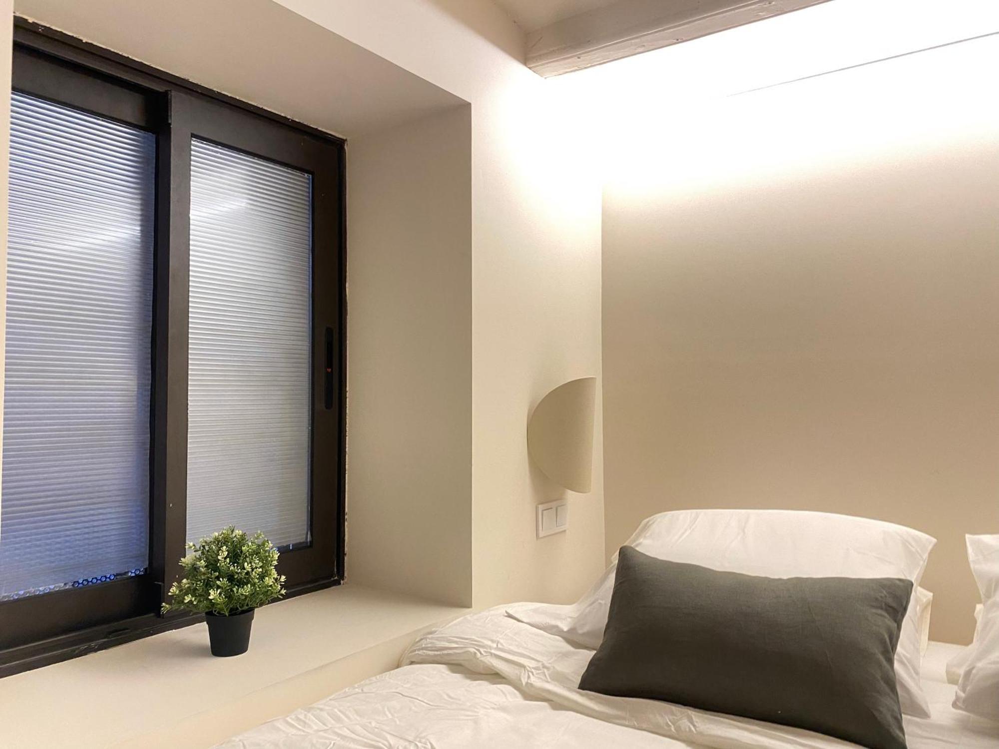 ברצלונה Unique Living Born Apartments & Studios מראה חיצוני תמונה